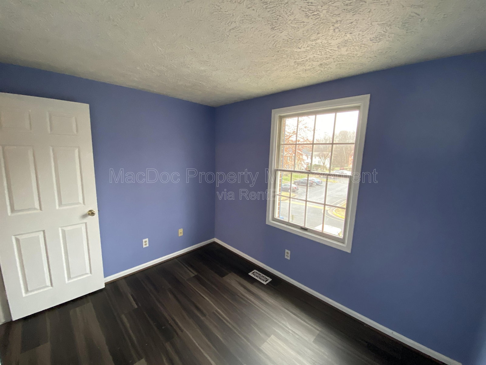 Gallery Image 18