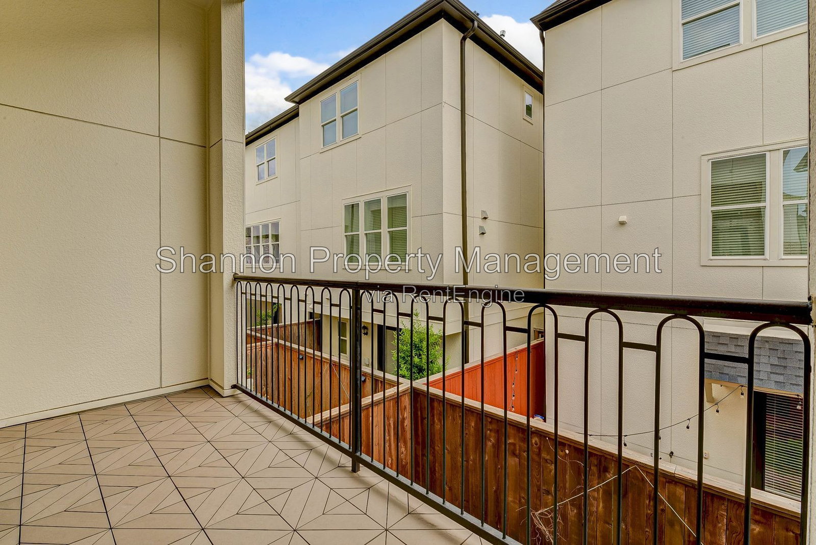 Gallery Image 20