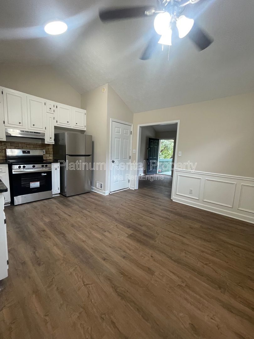 Gallery Image 10