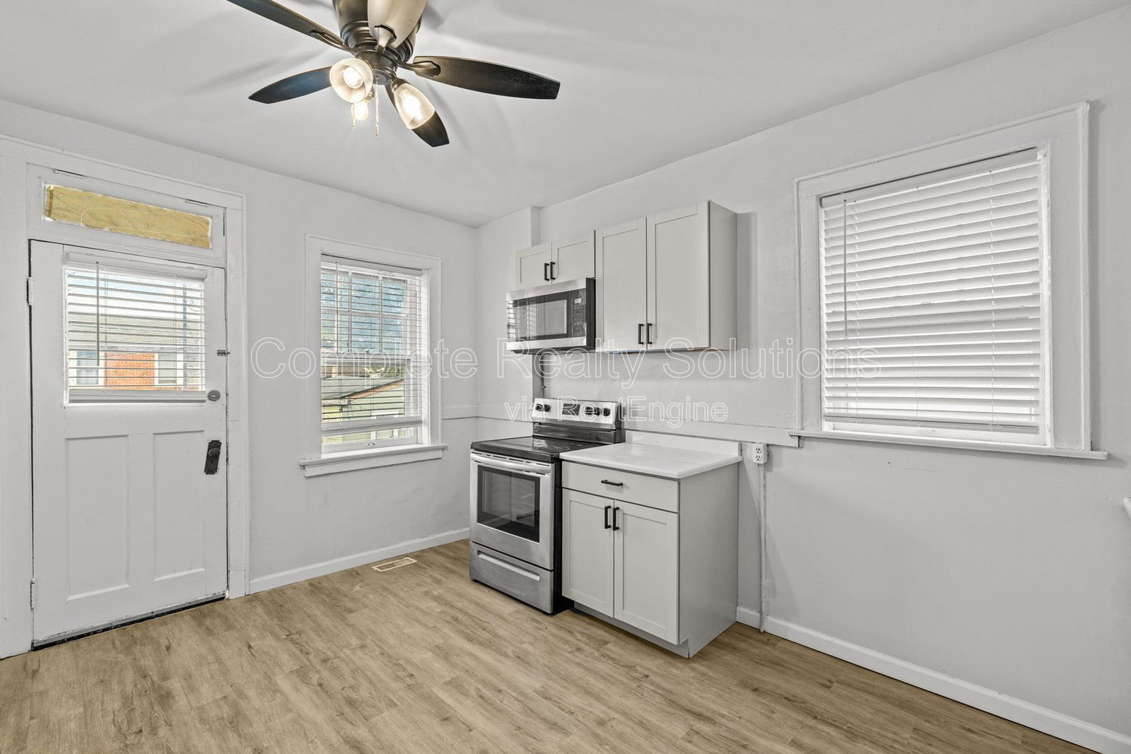 Gallery Image 18