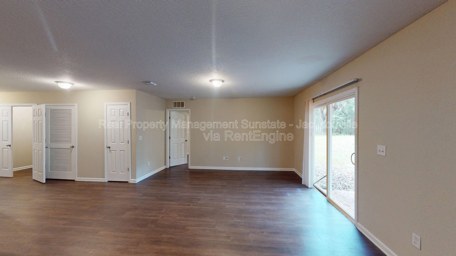 Gallery Image 19