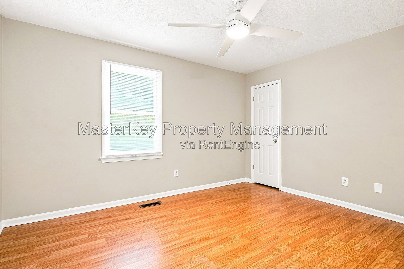 Gallery Image 19