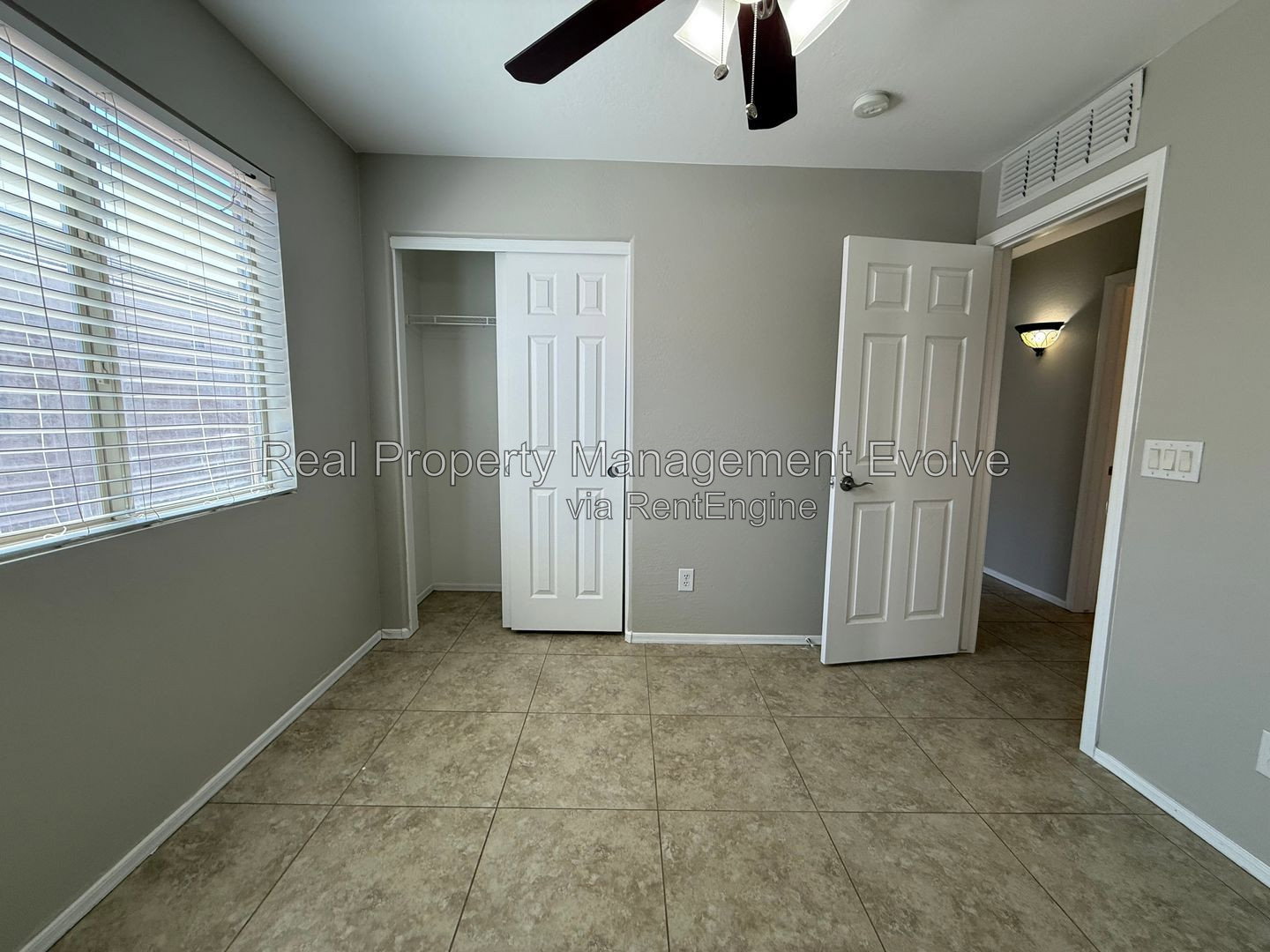 Gallery Image 19