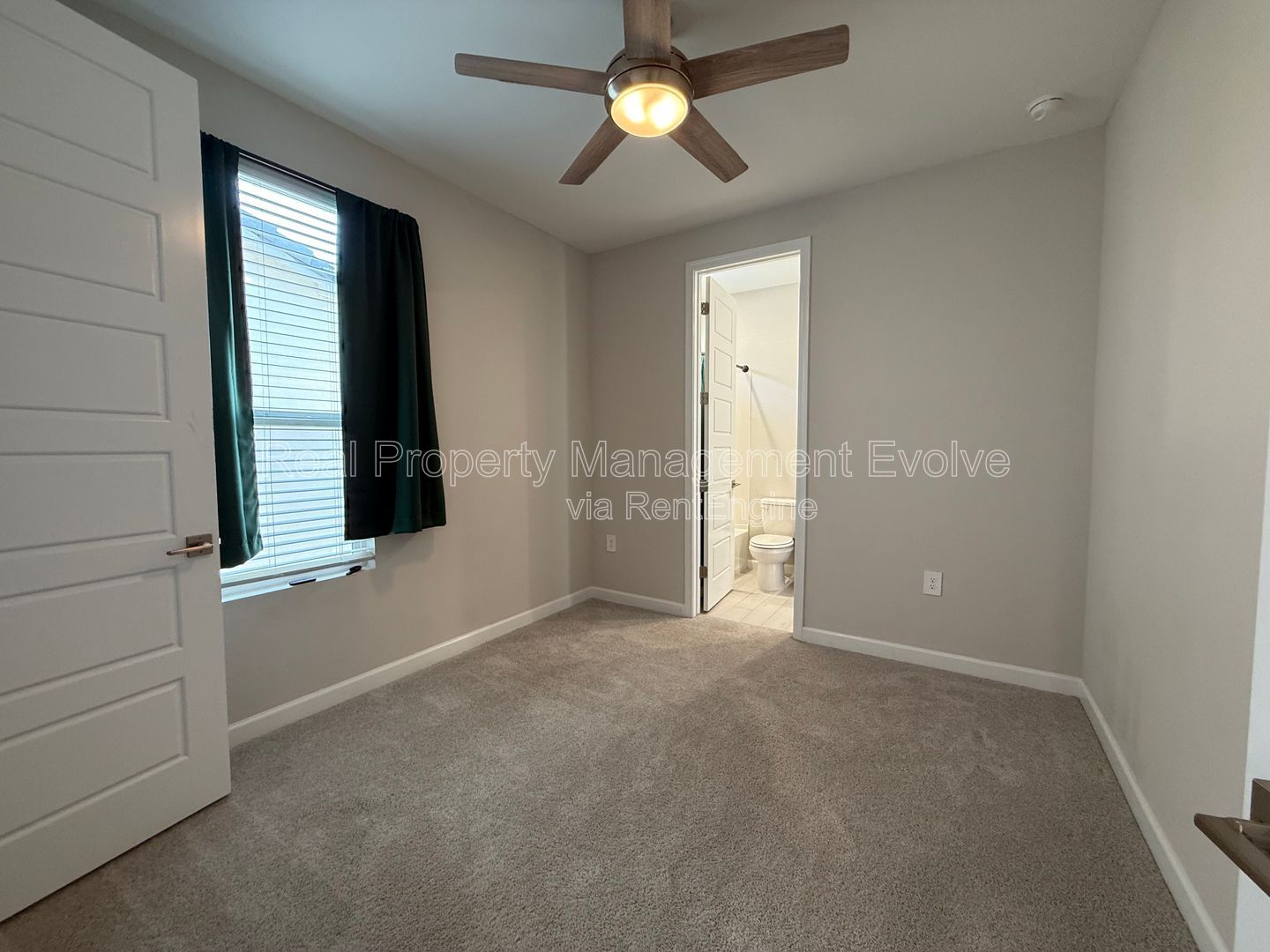 Gallery Image 23