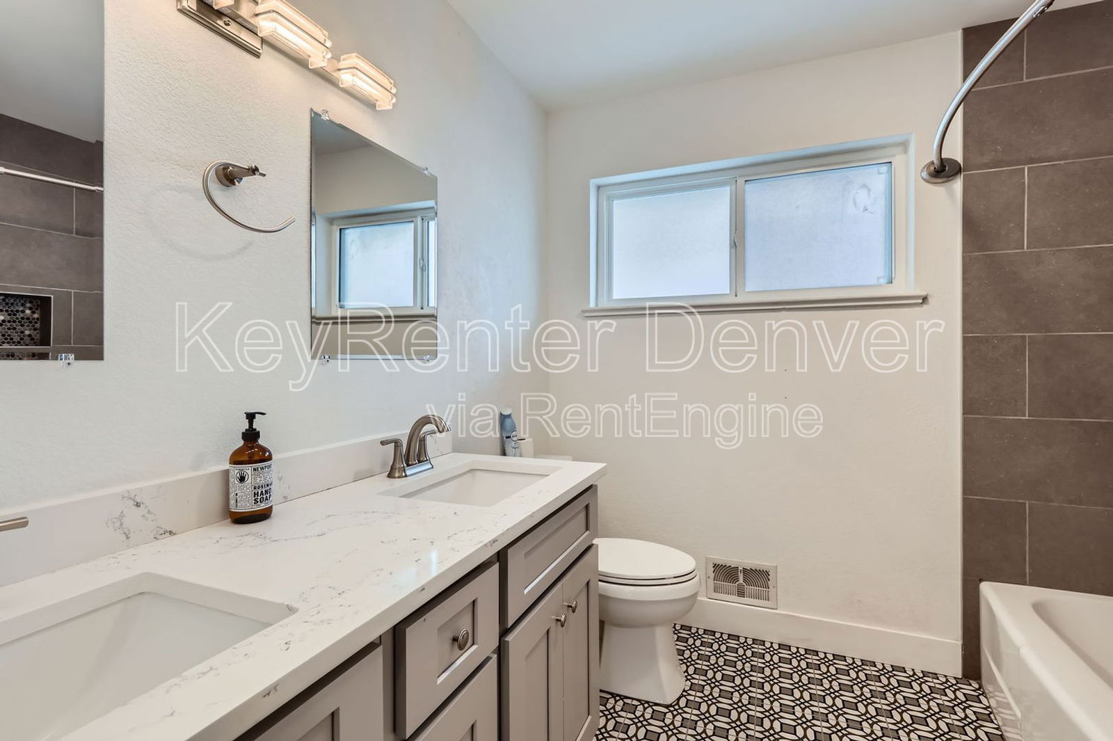 Gallery Image 15
