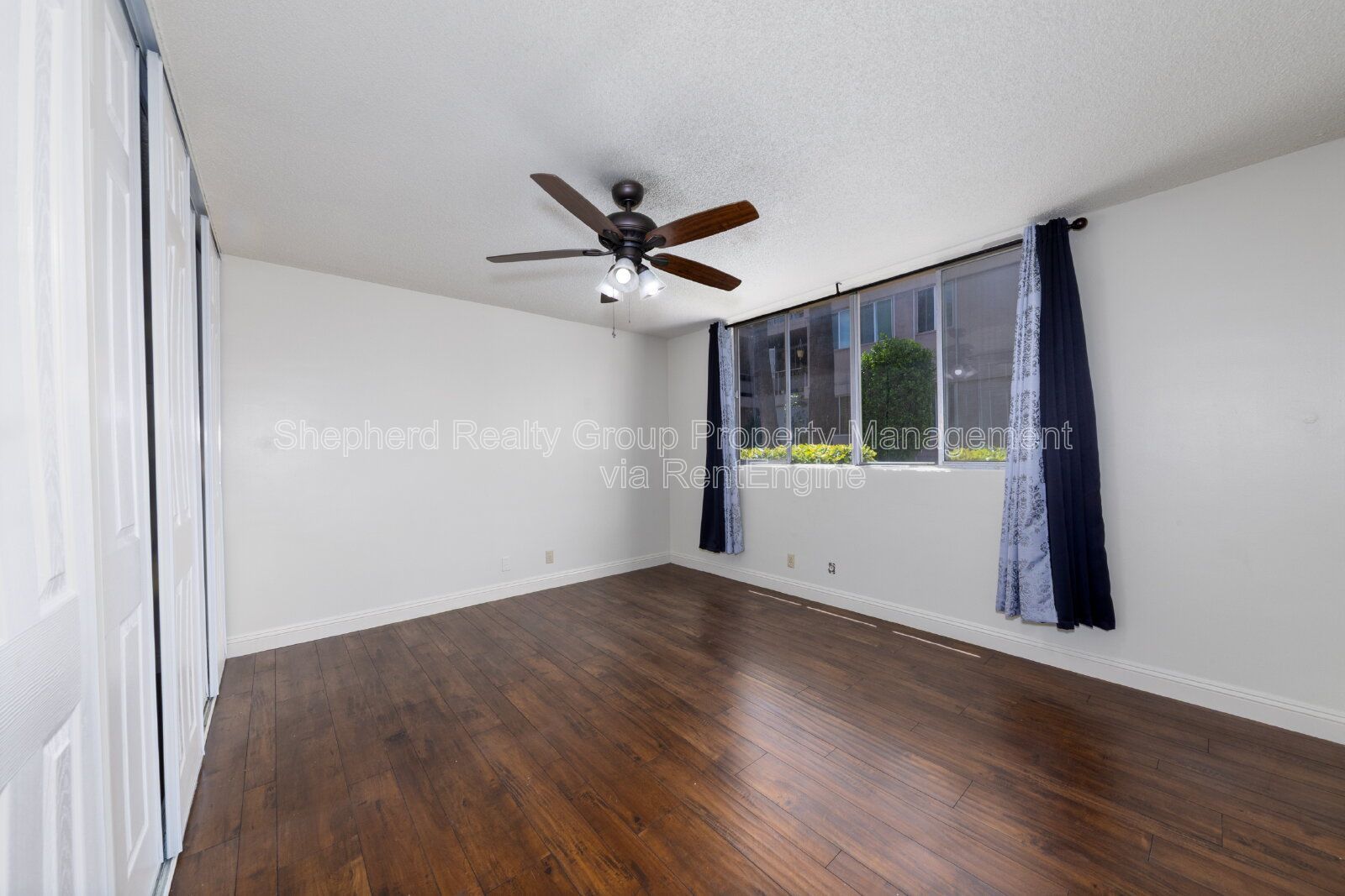 Gallery Image 18