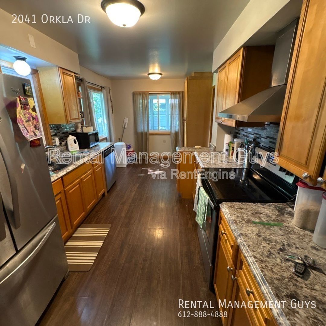 Gallery Image 17