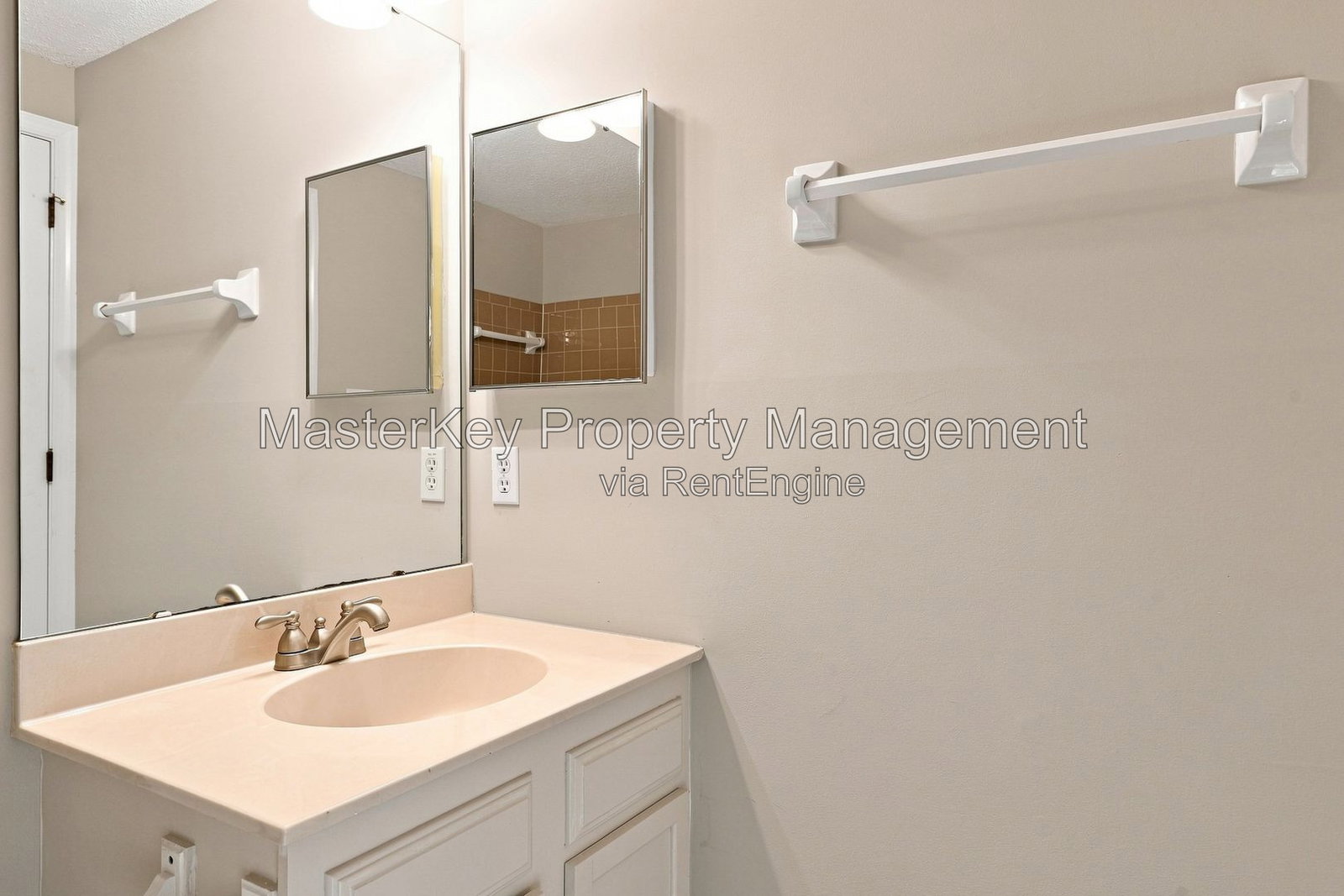 Gallery Image 22
