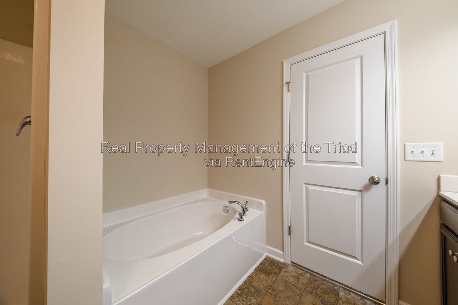 Gallery Image 16