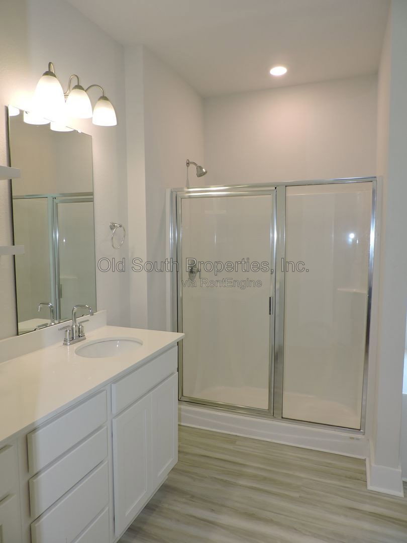Gallery Image 18