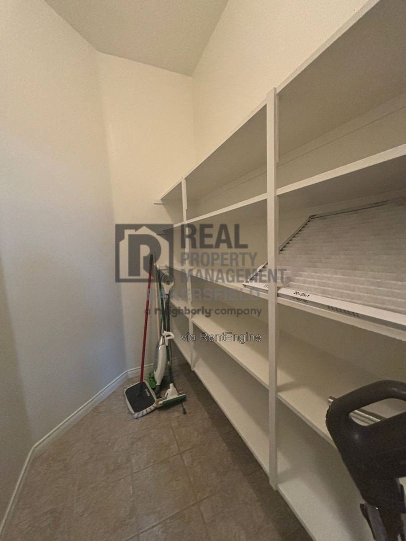 Gallery Image 30