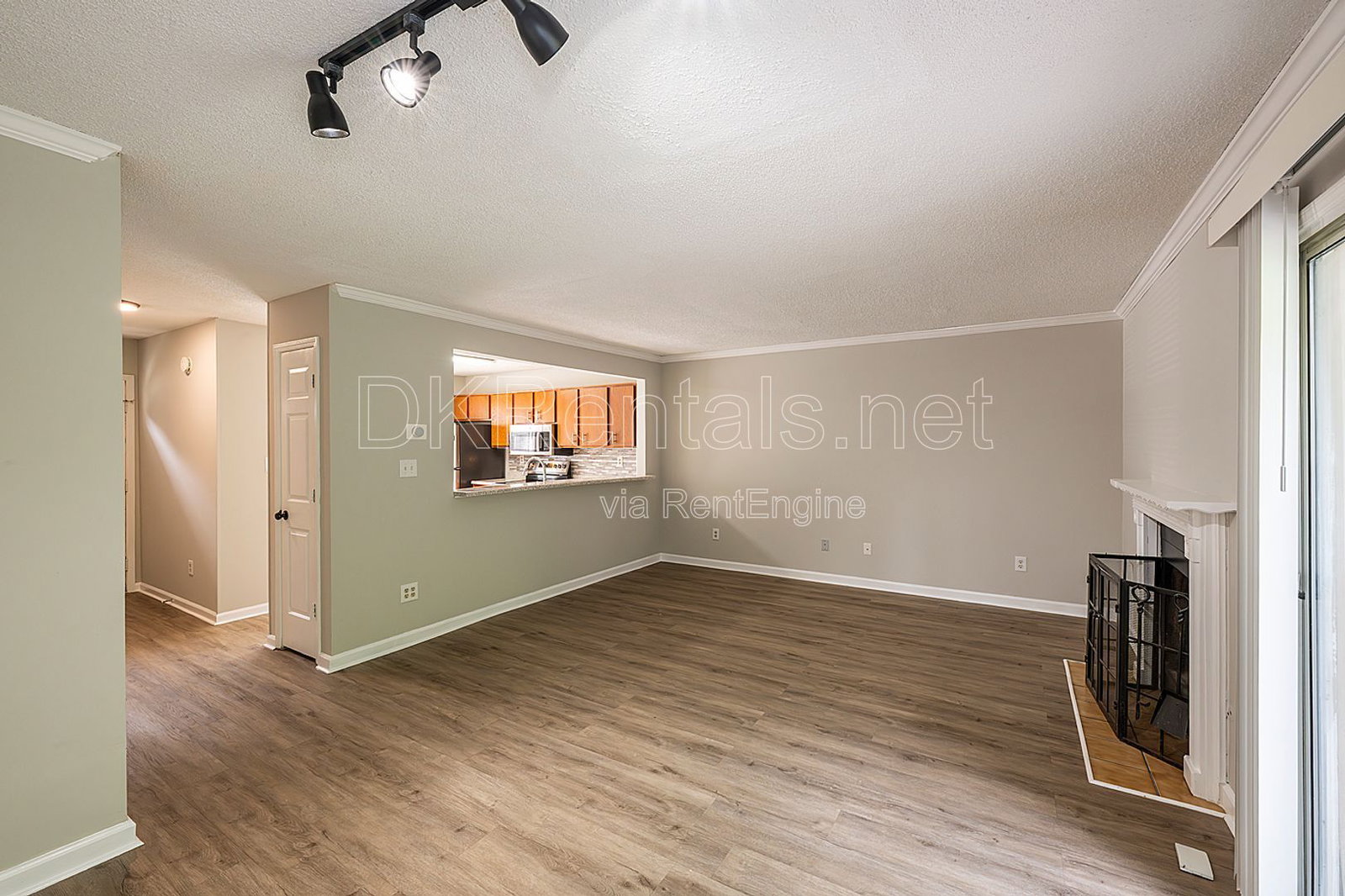 Gallery Image 10