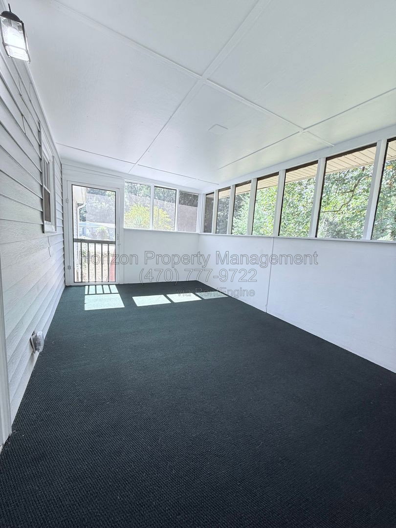 Gallery Image 17