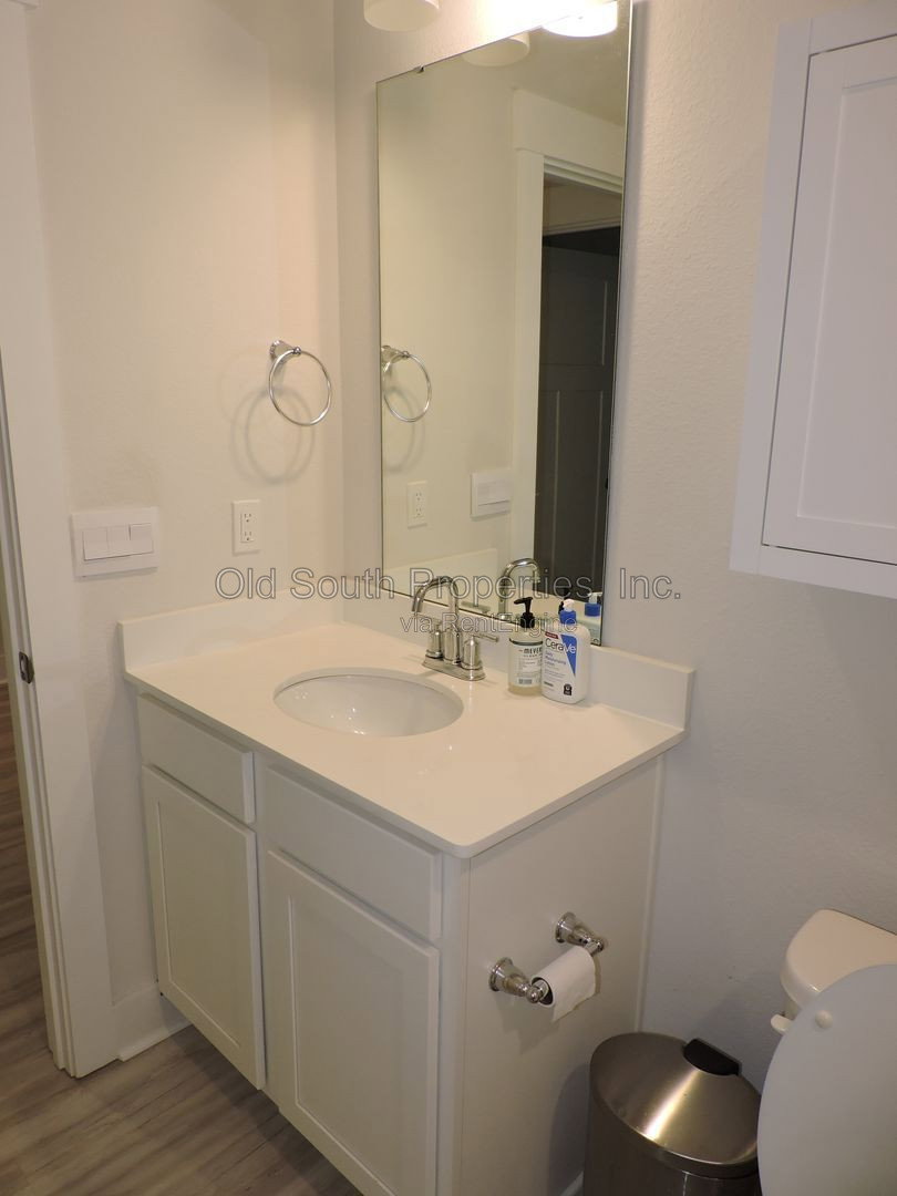 Gallery Image 25