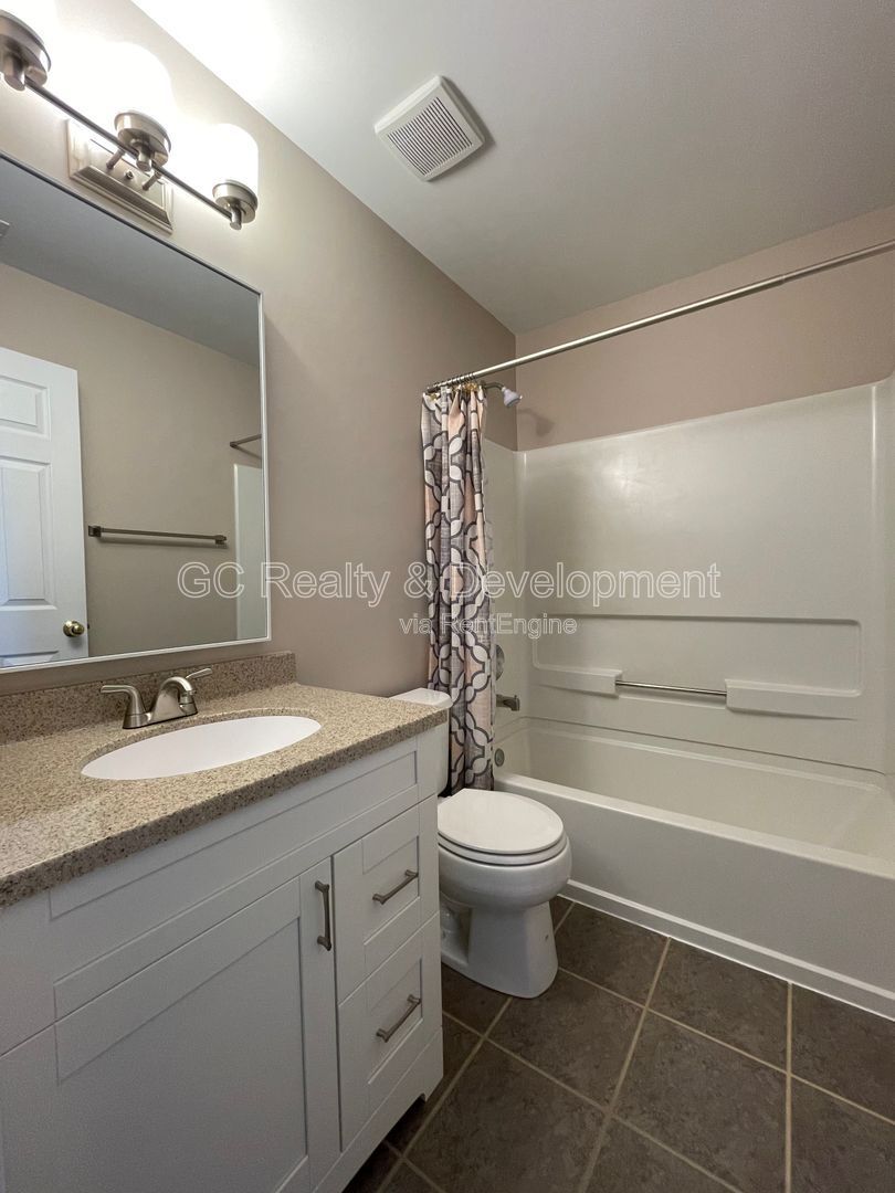 Gallery Image 13
