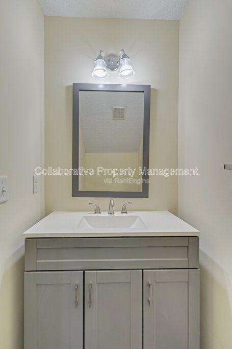 Gallery Image 16