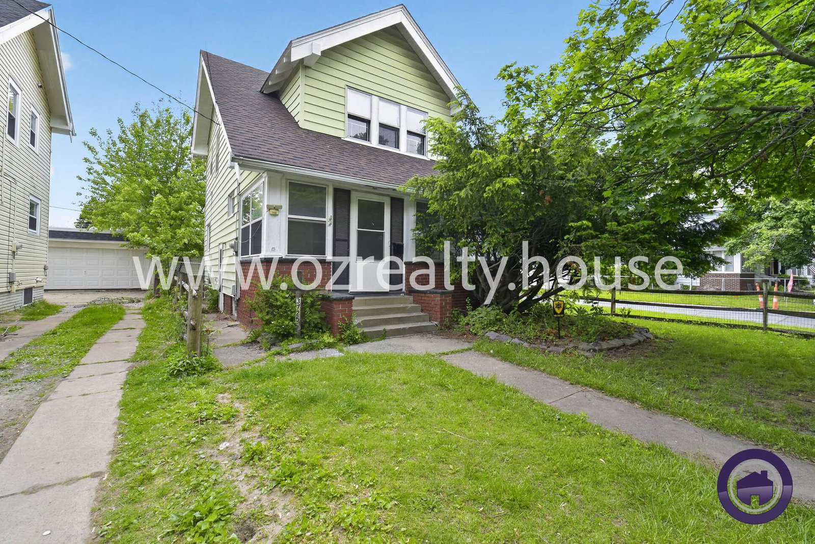 Gallery Image 0
