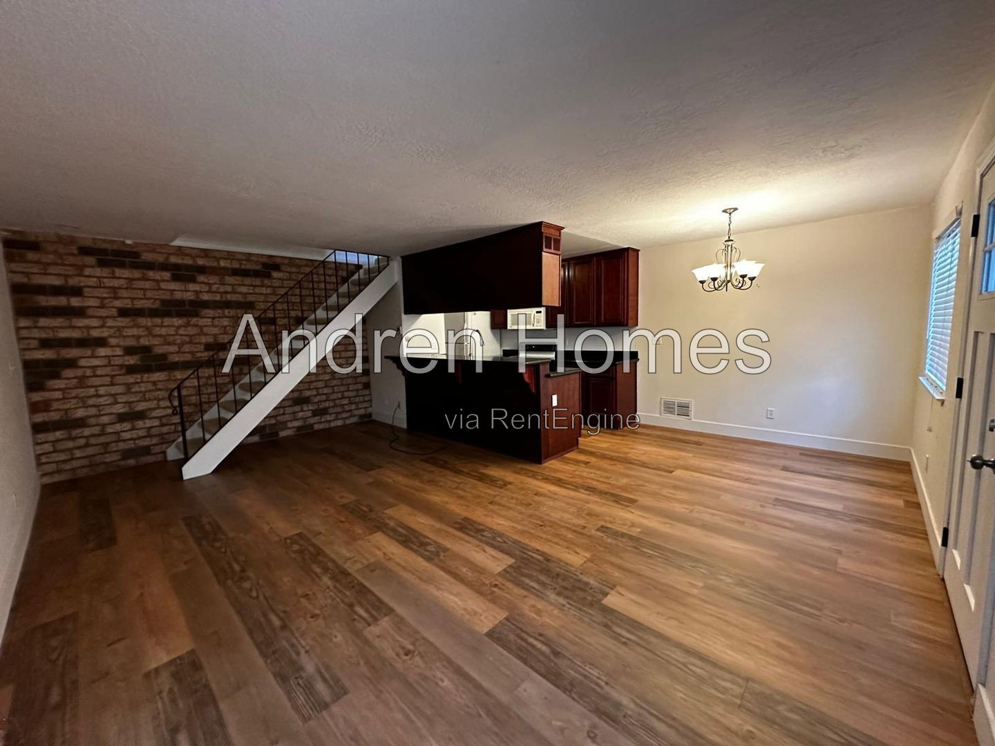 Gallery Image 0