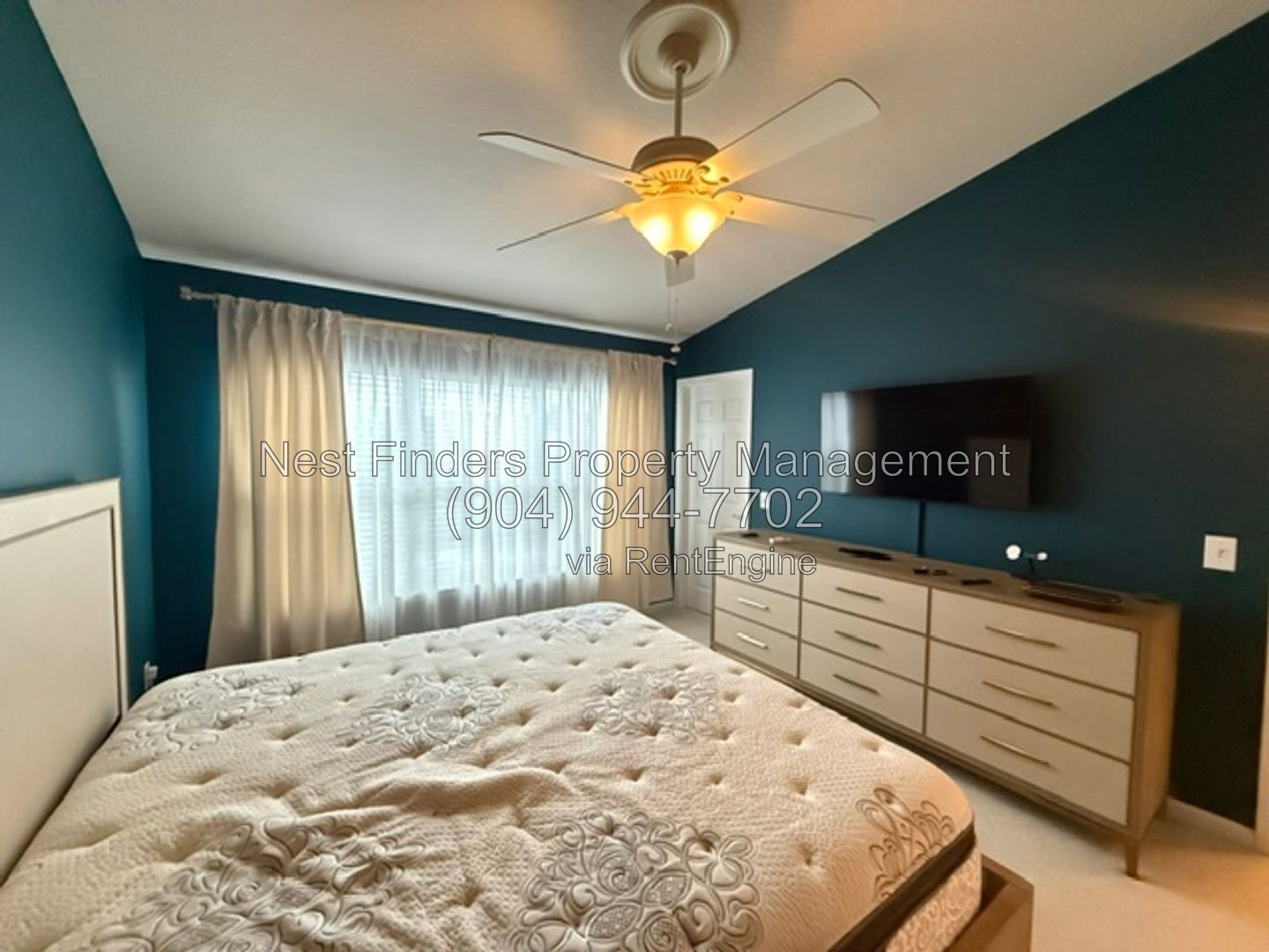 Gallery Image 14