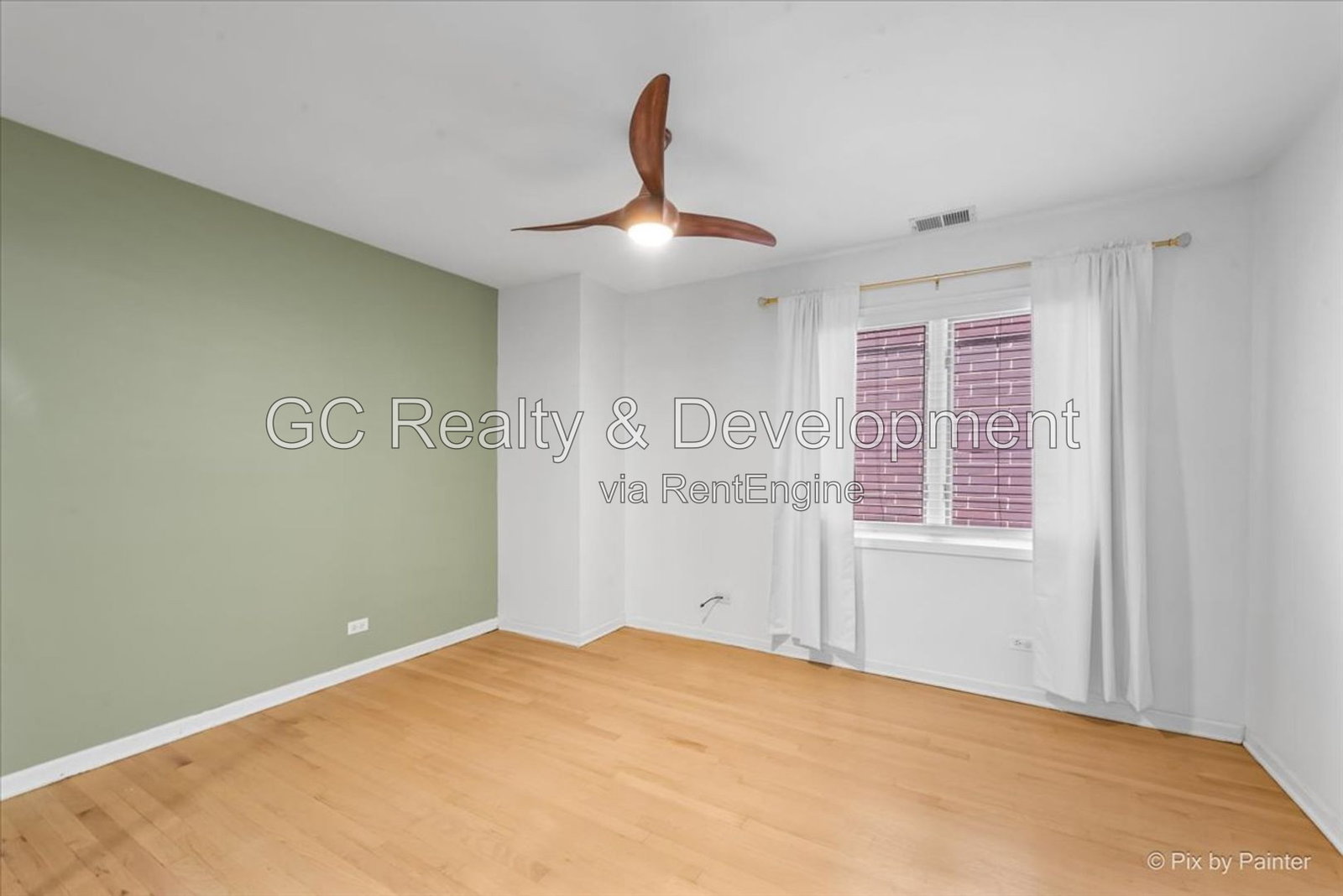 Gallery Image 15