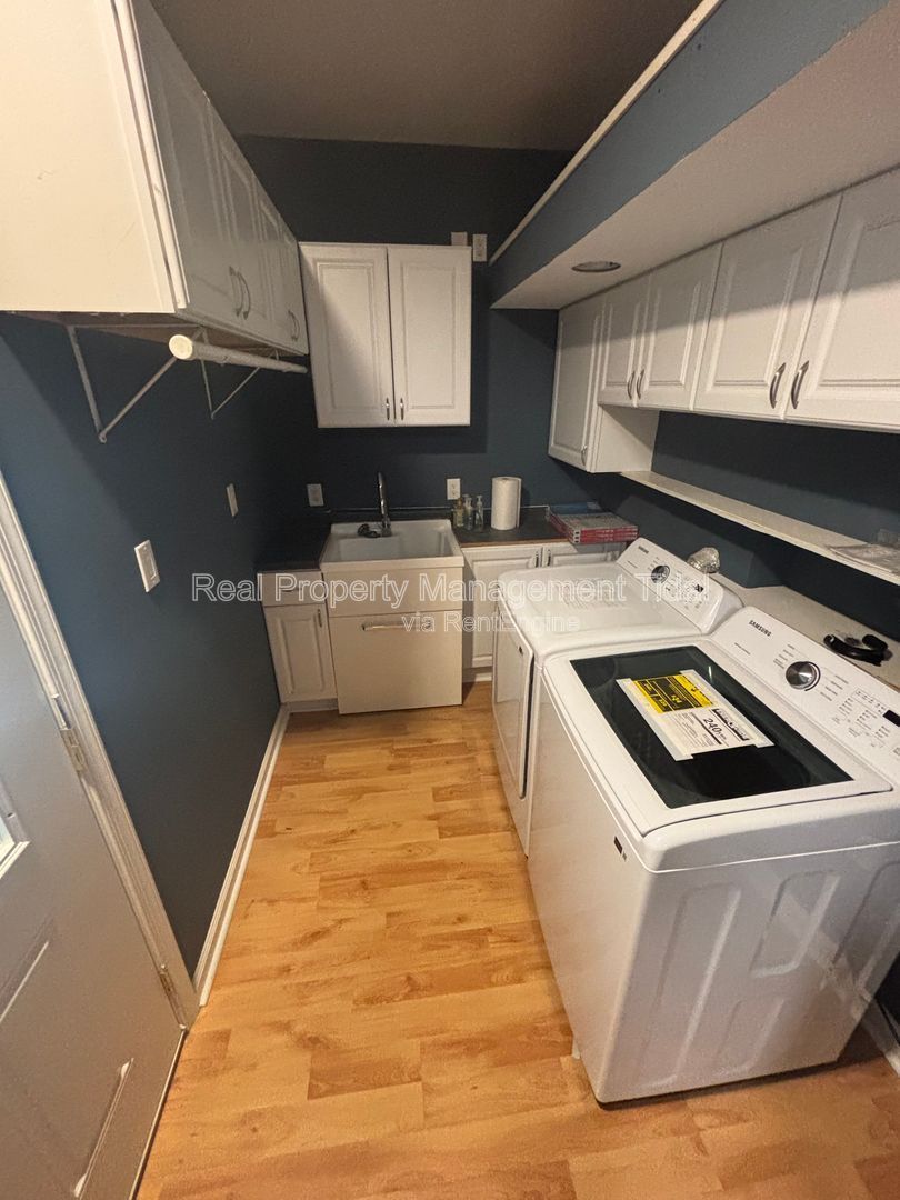 Gallery Image 28