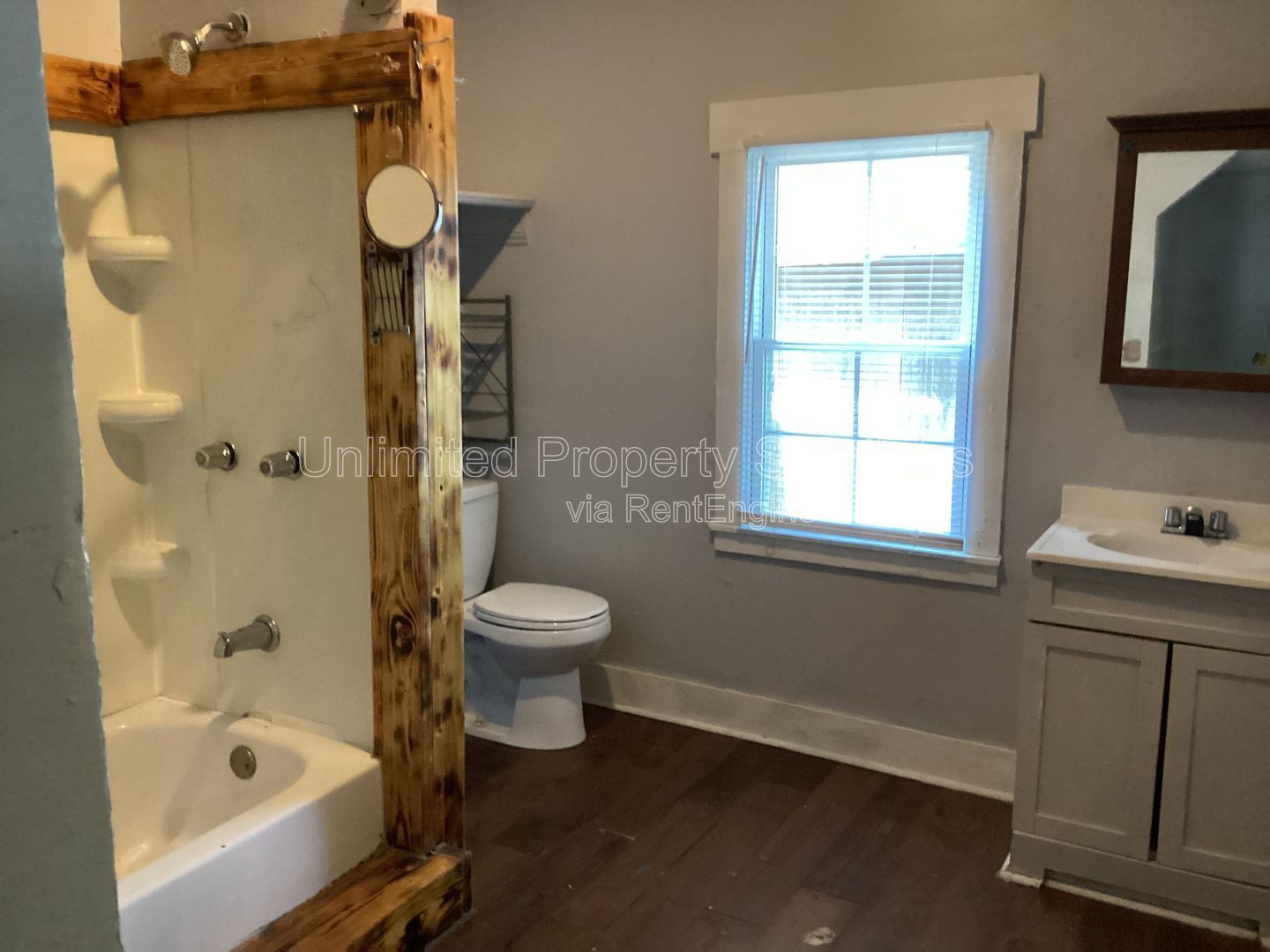 Gallery Image 16