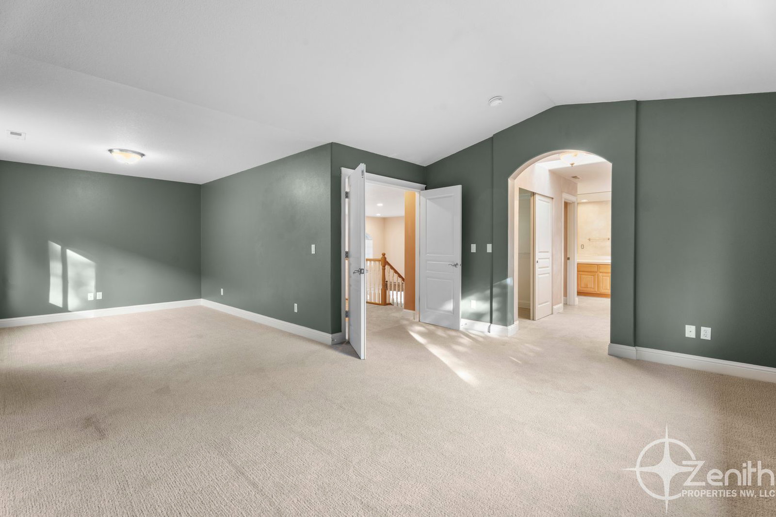 Gallery Image 19