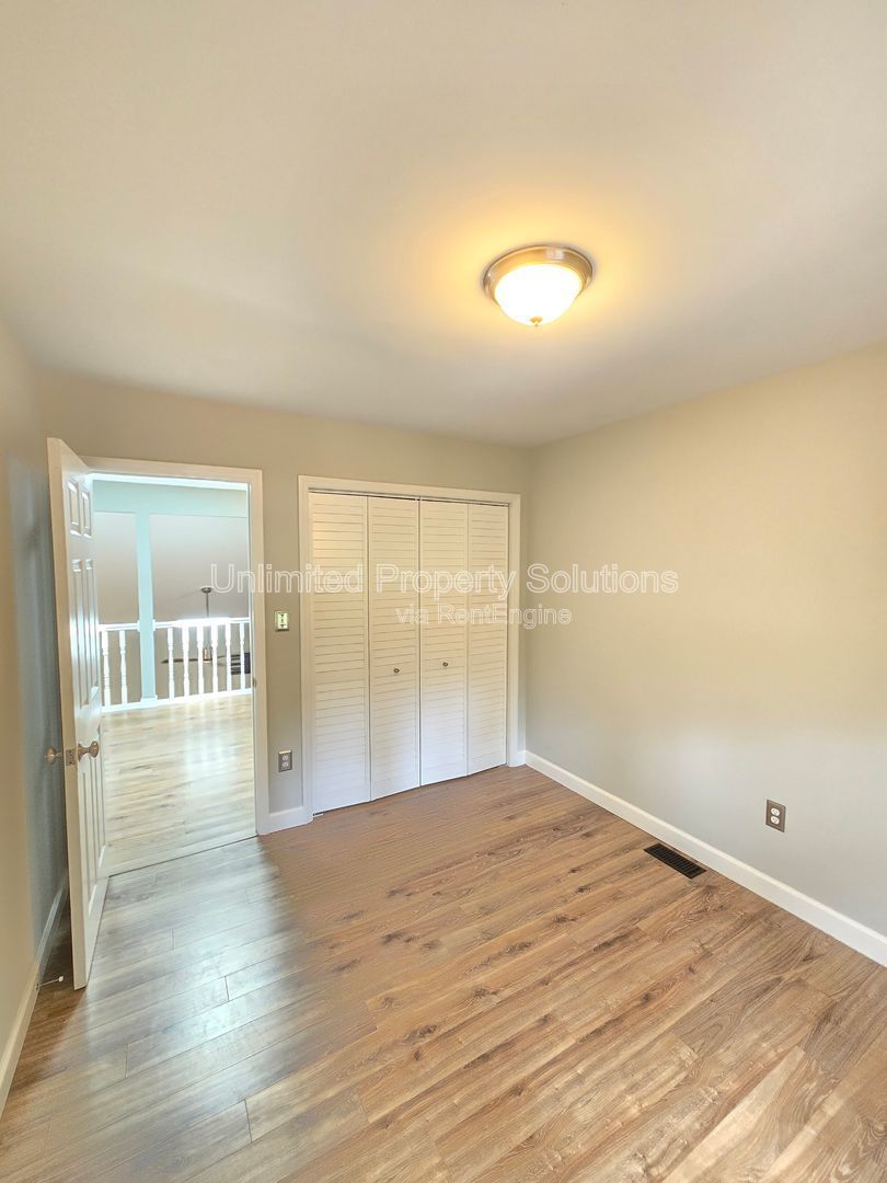 Gallery Image 22
