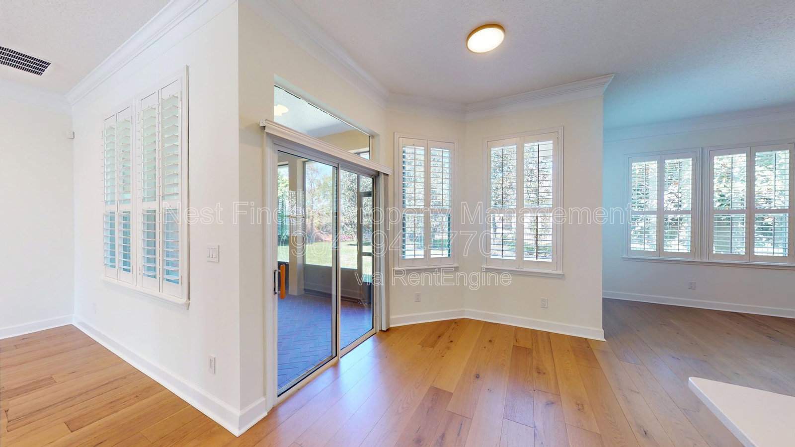 Gallery Image 17