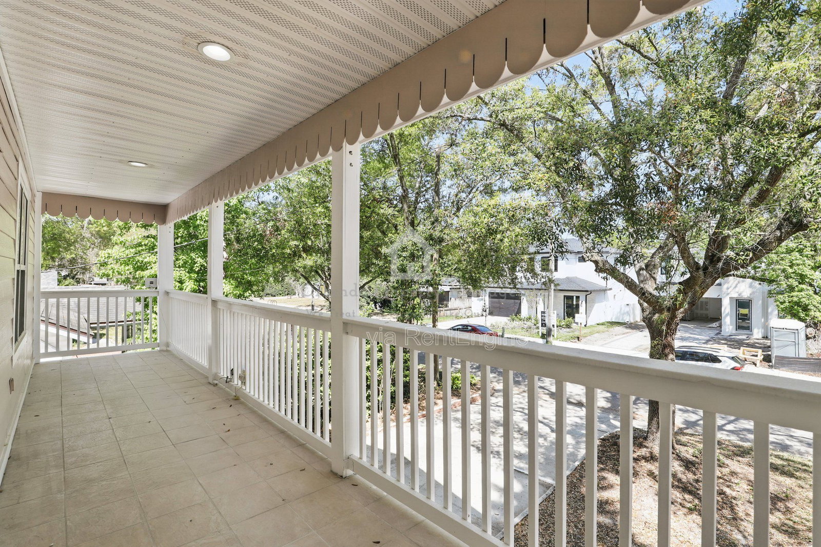 Gallery Image 15