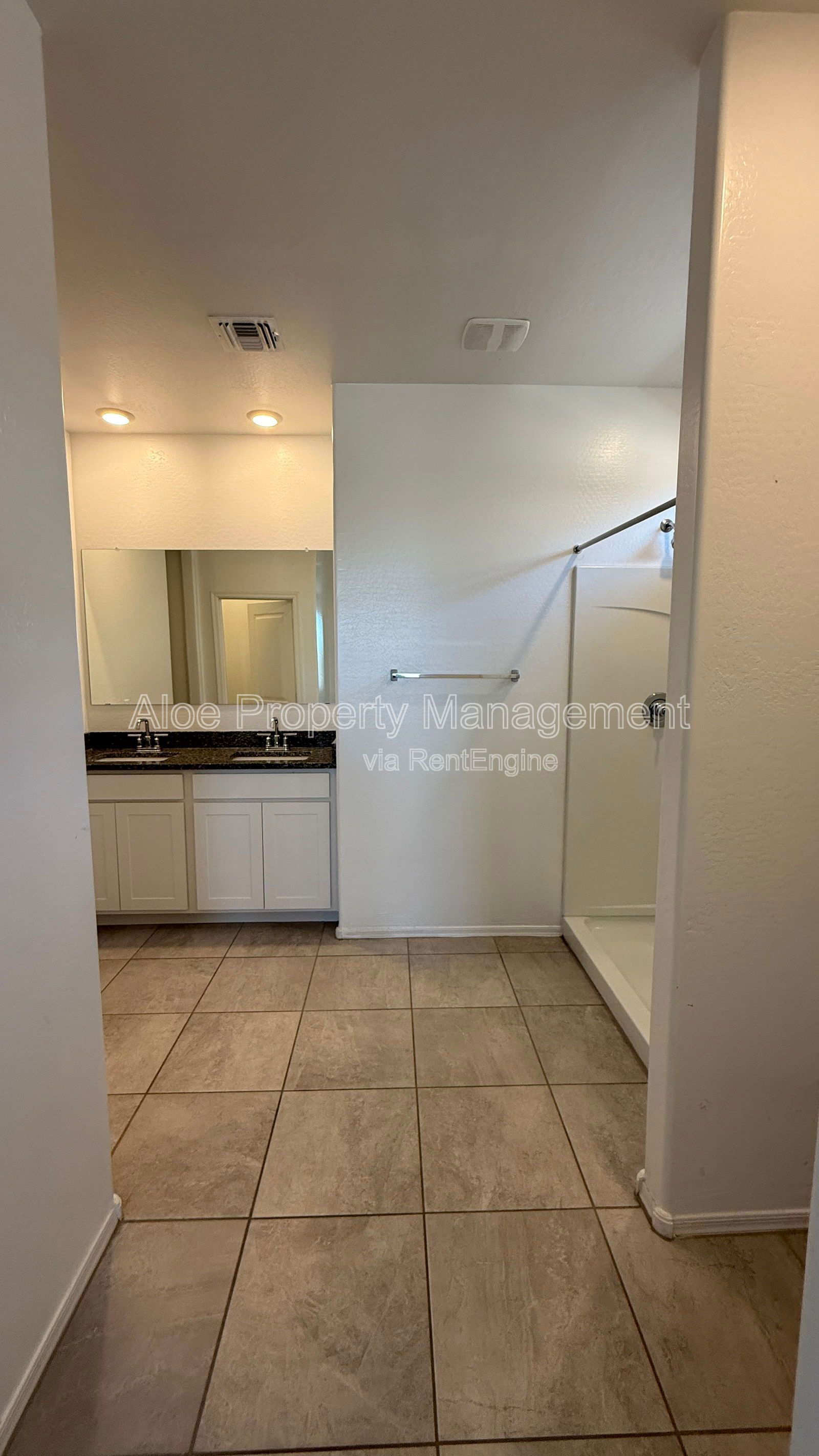 Gallery Image 22