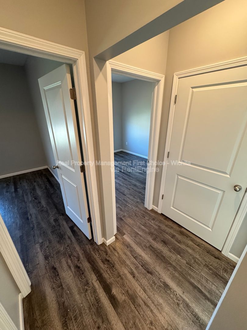 Gallery Image 19