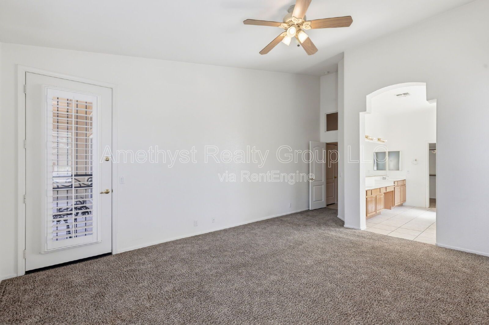 Gallery Image 34