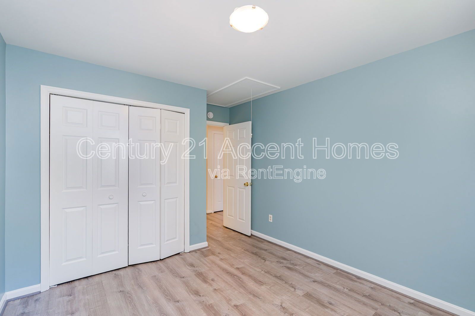 Gallery Image 37