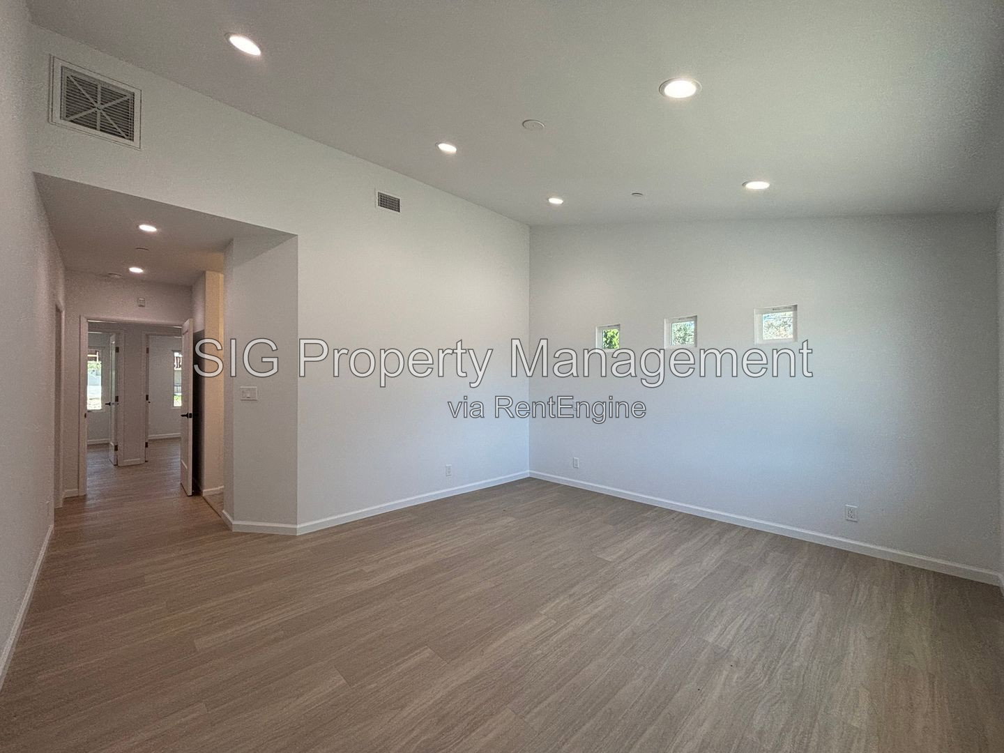 Gallery Image 30