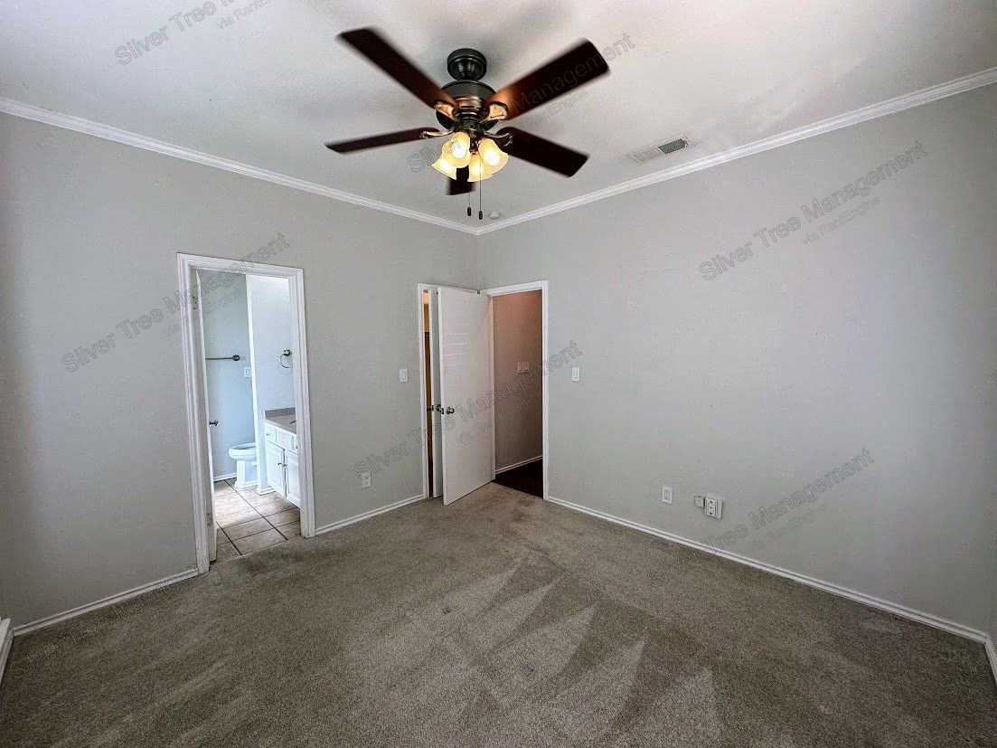 Gallery Image 18