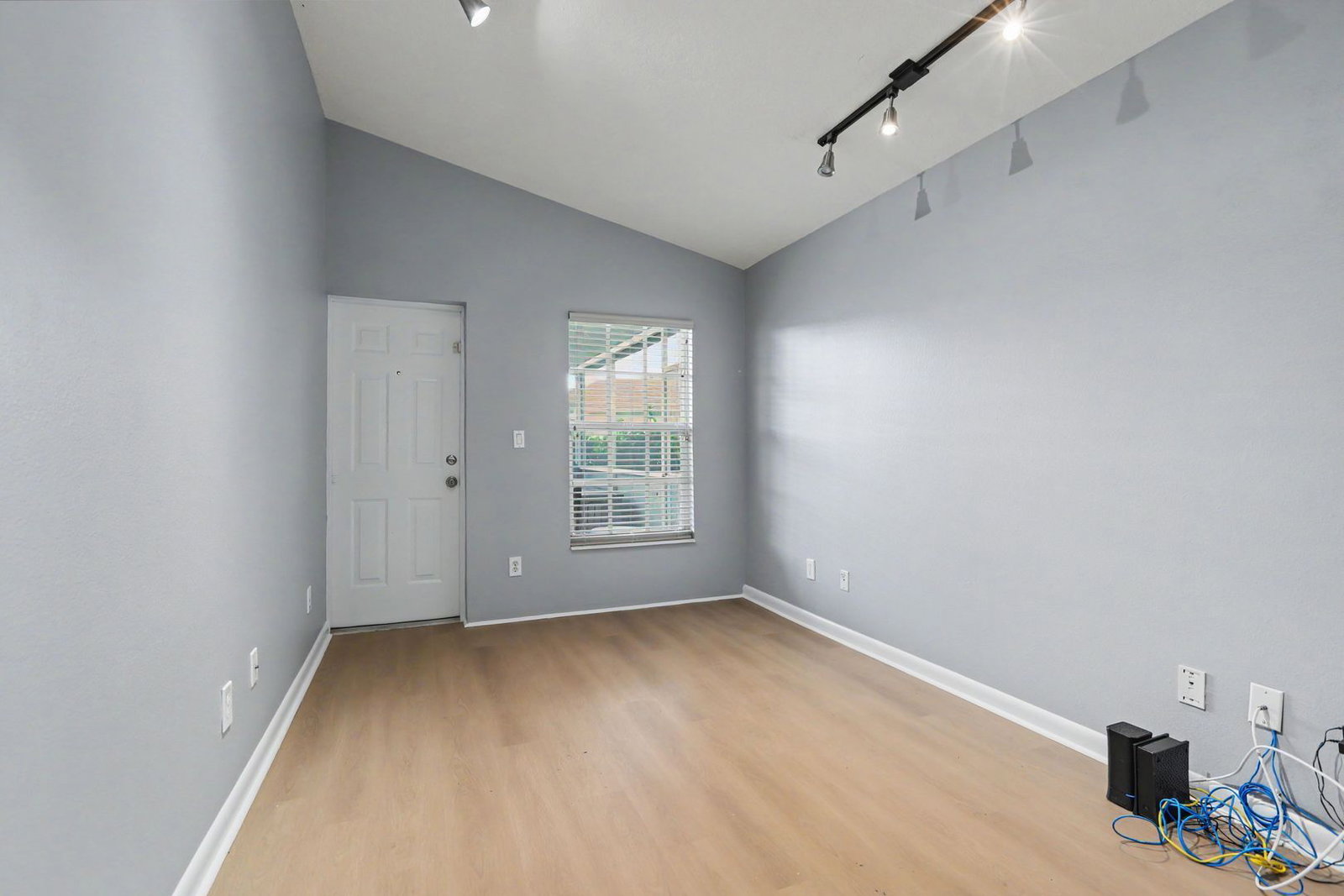 Gallery Image 18