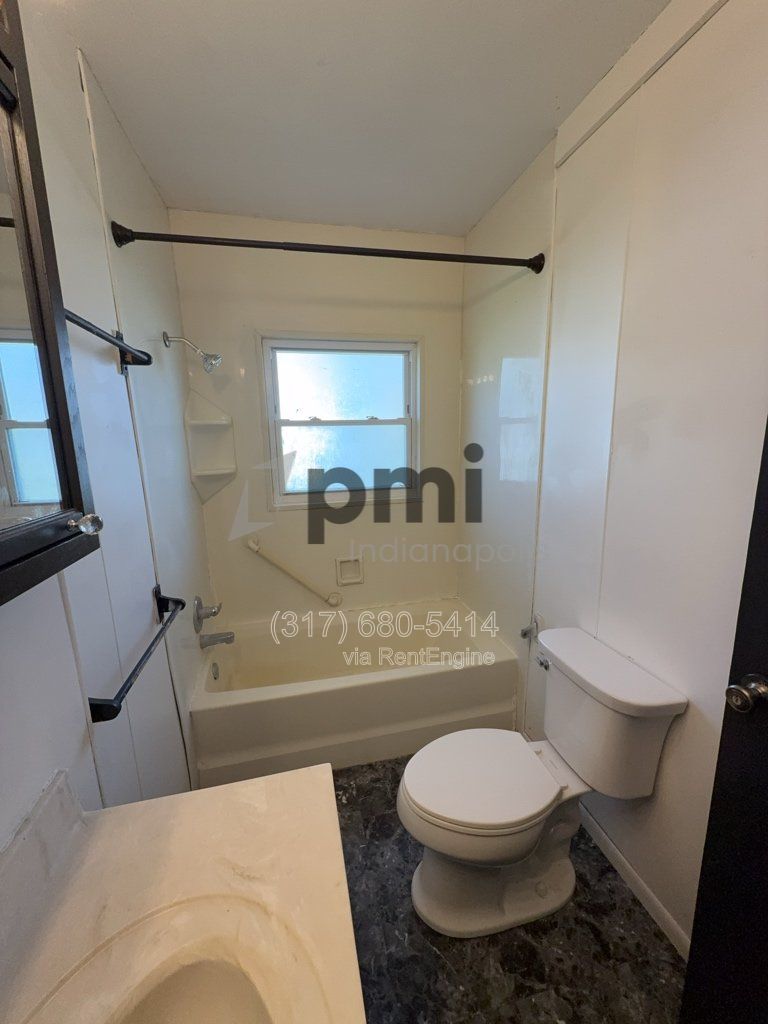 Gallery Image 11
