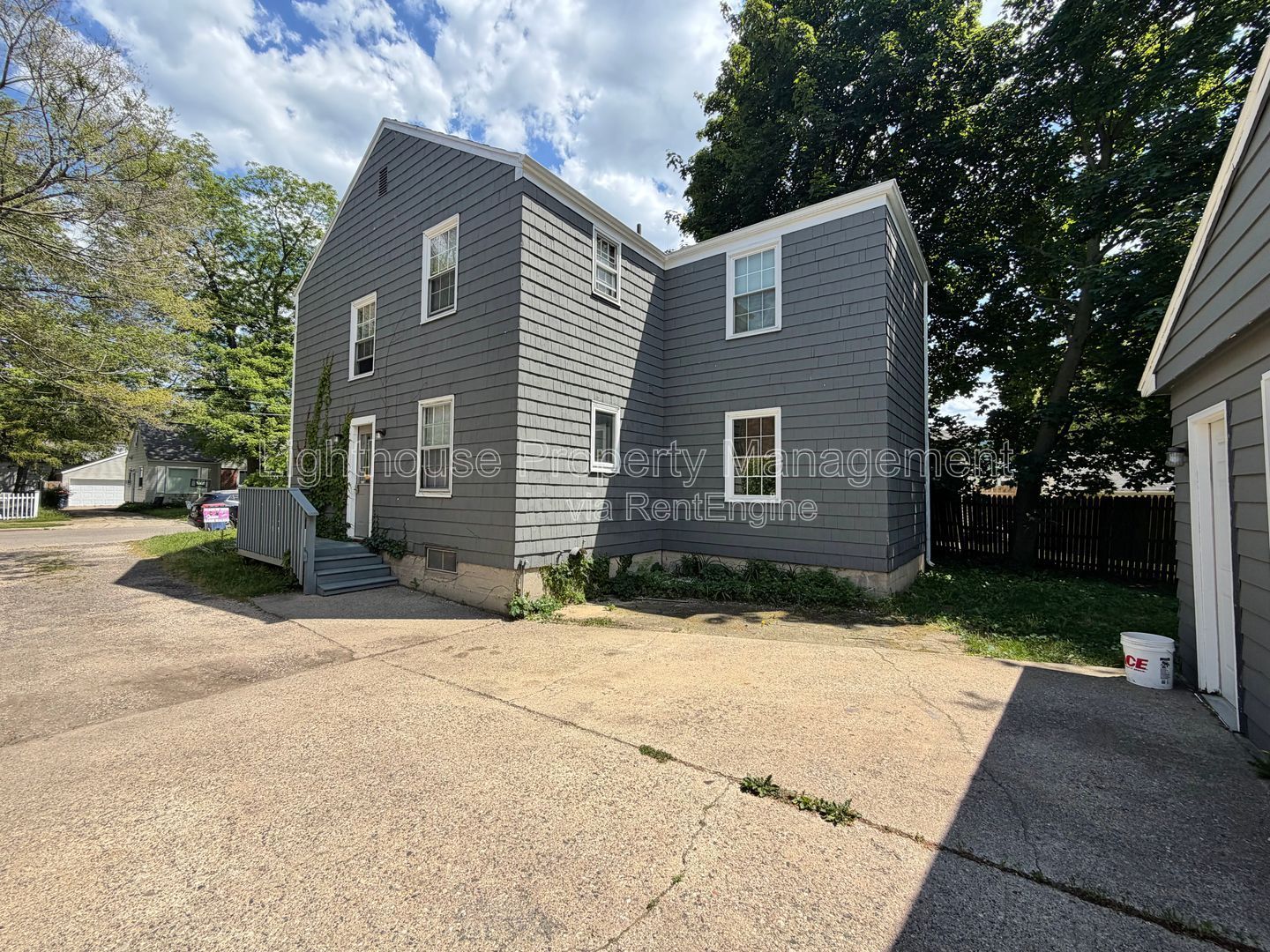Gallery Image 14