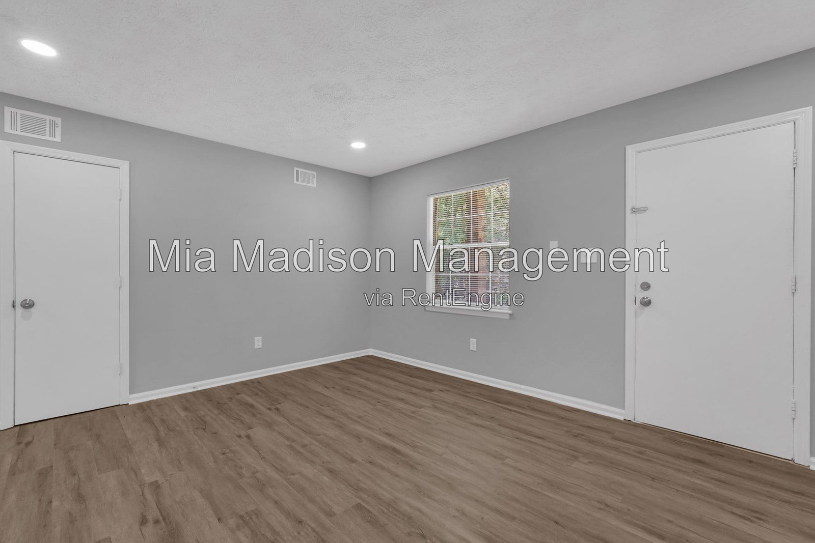 Gallery Image 18