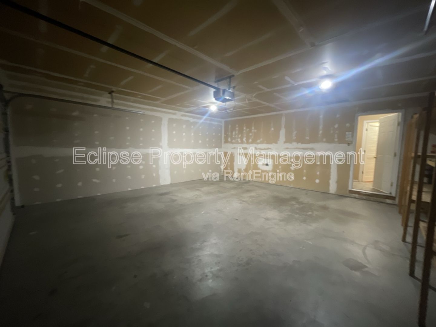 Gallery Image 33