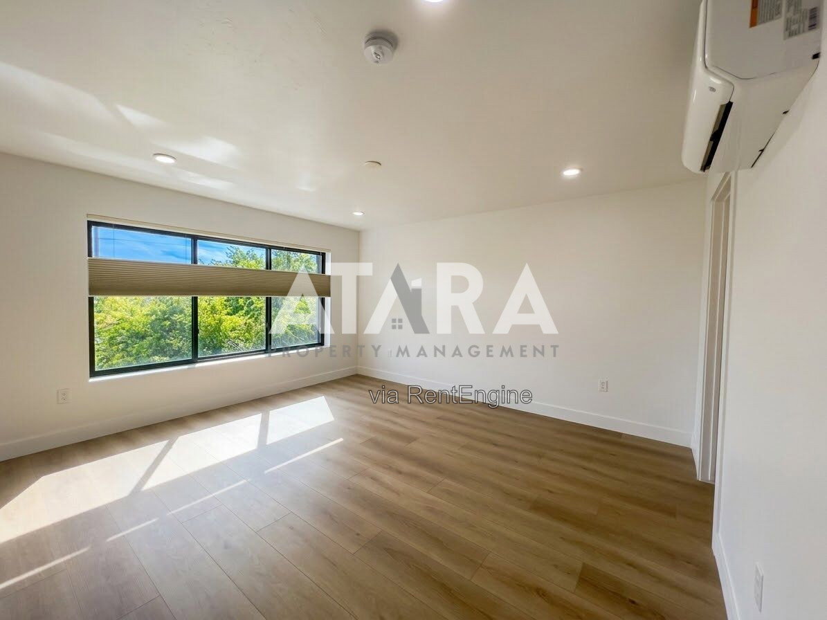 Gallery Image 30