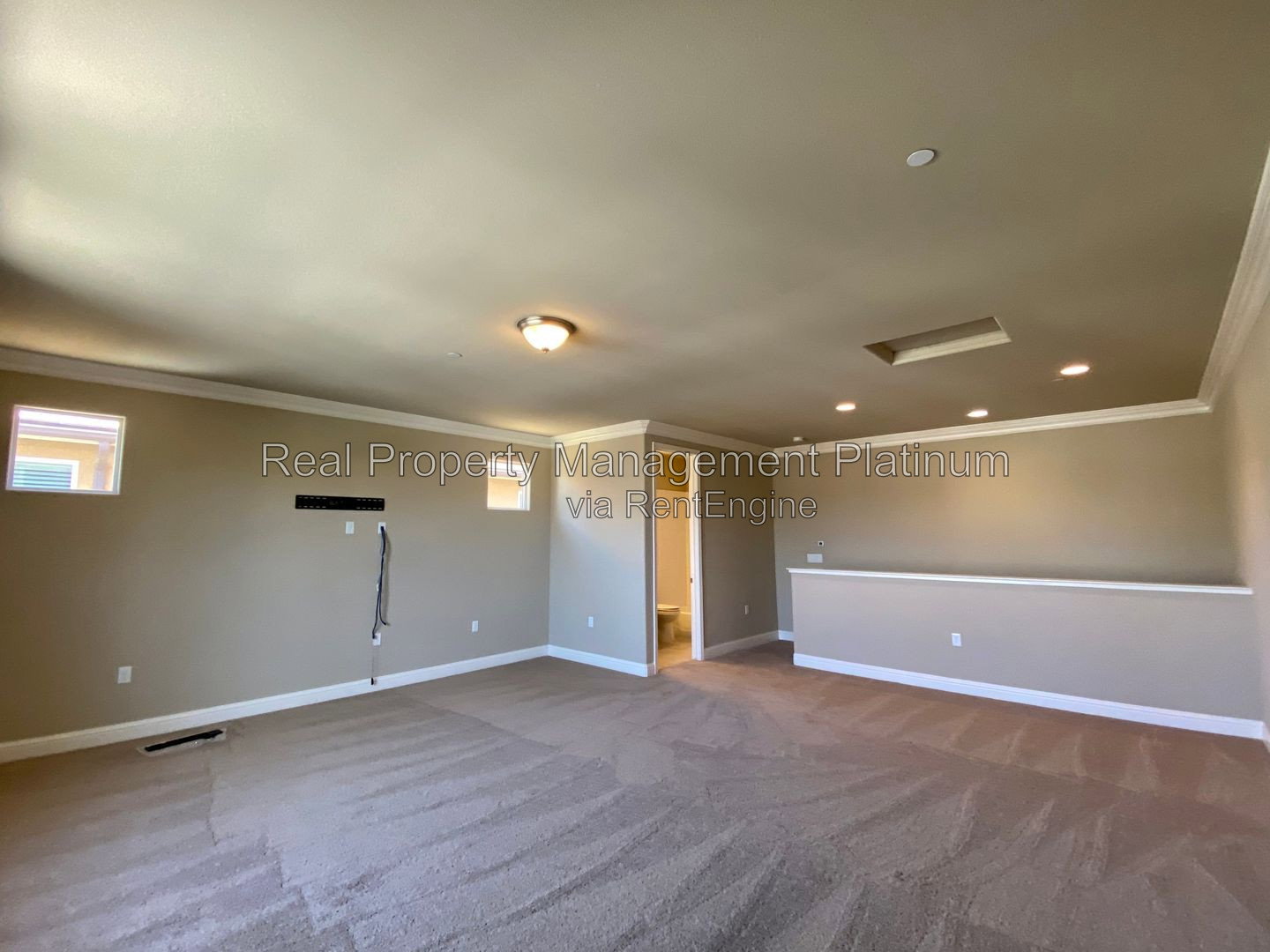 Gallery Image 21