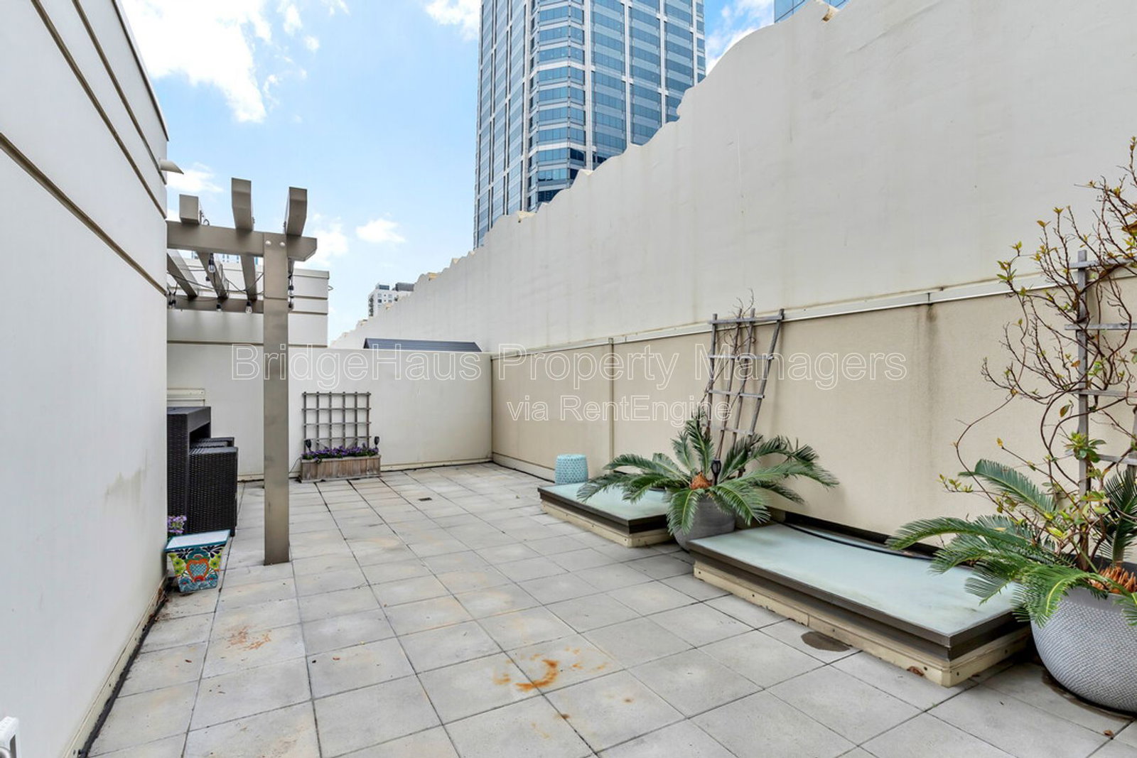 Gallery Image 33
