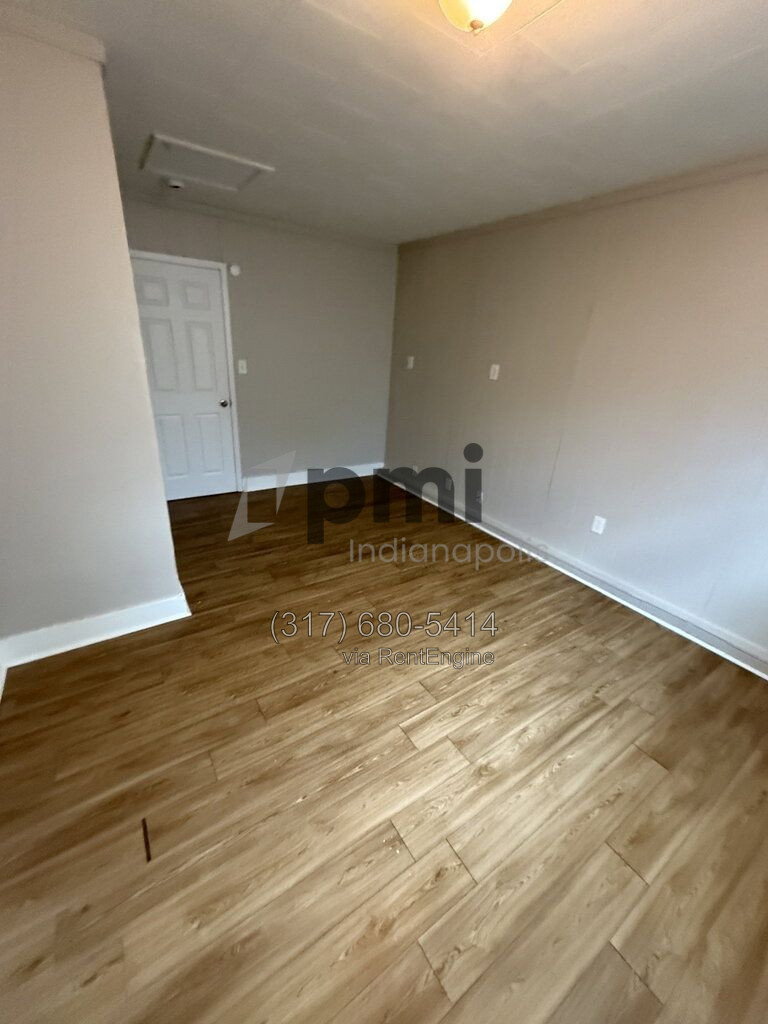 Gallery Image 15