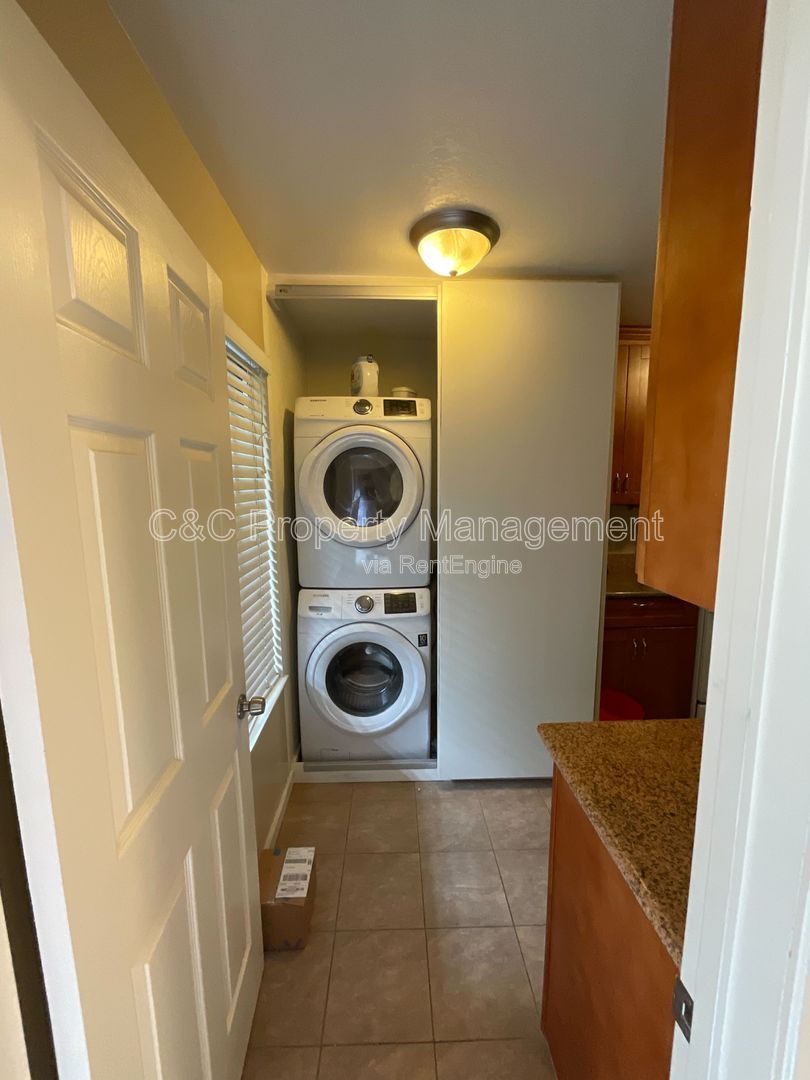 Gallery Image 19