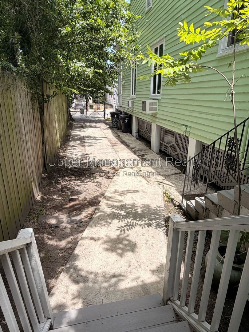 Gallery Image 12