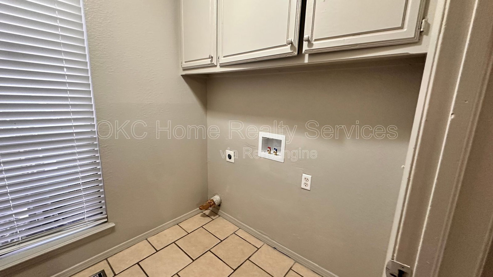 Gallery Image 18