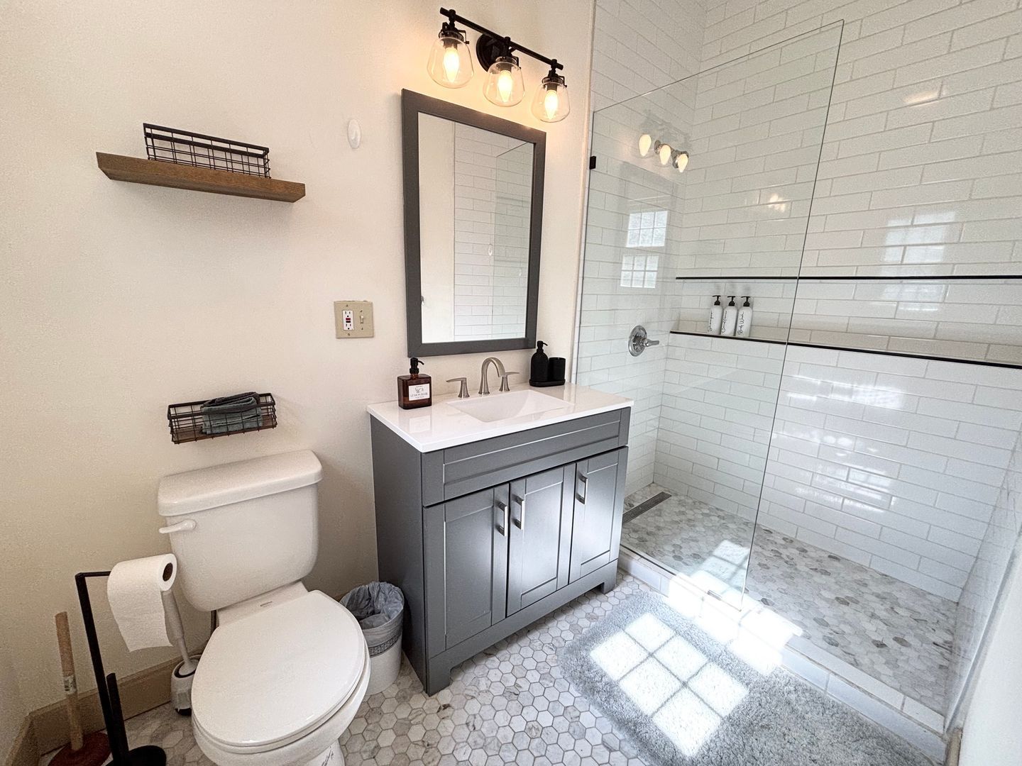 Gallery Image 13