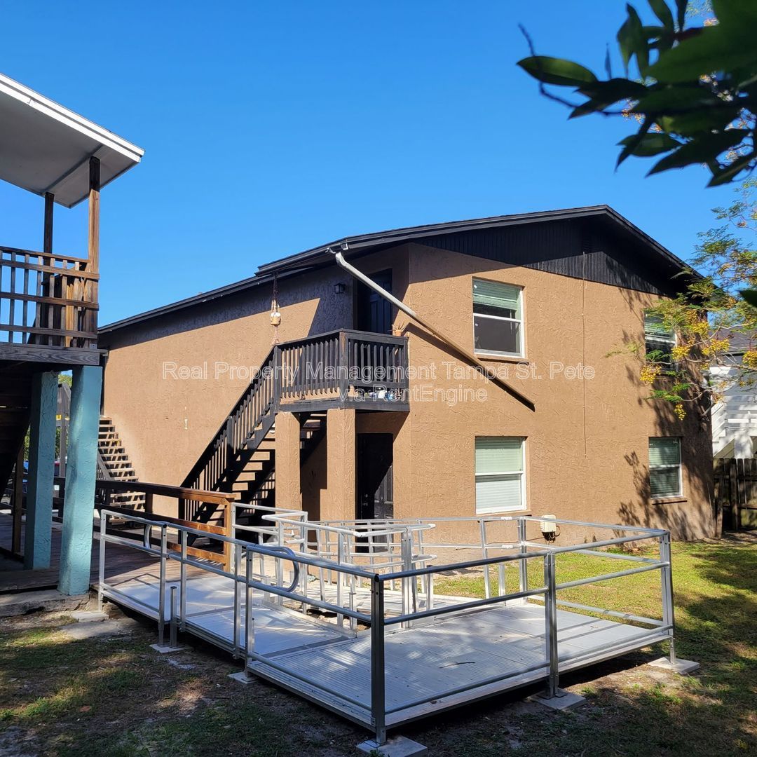 Gallery Image 18